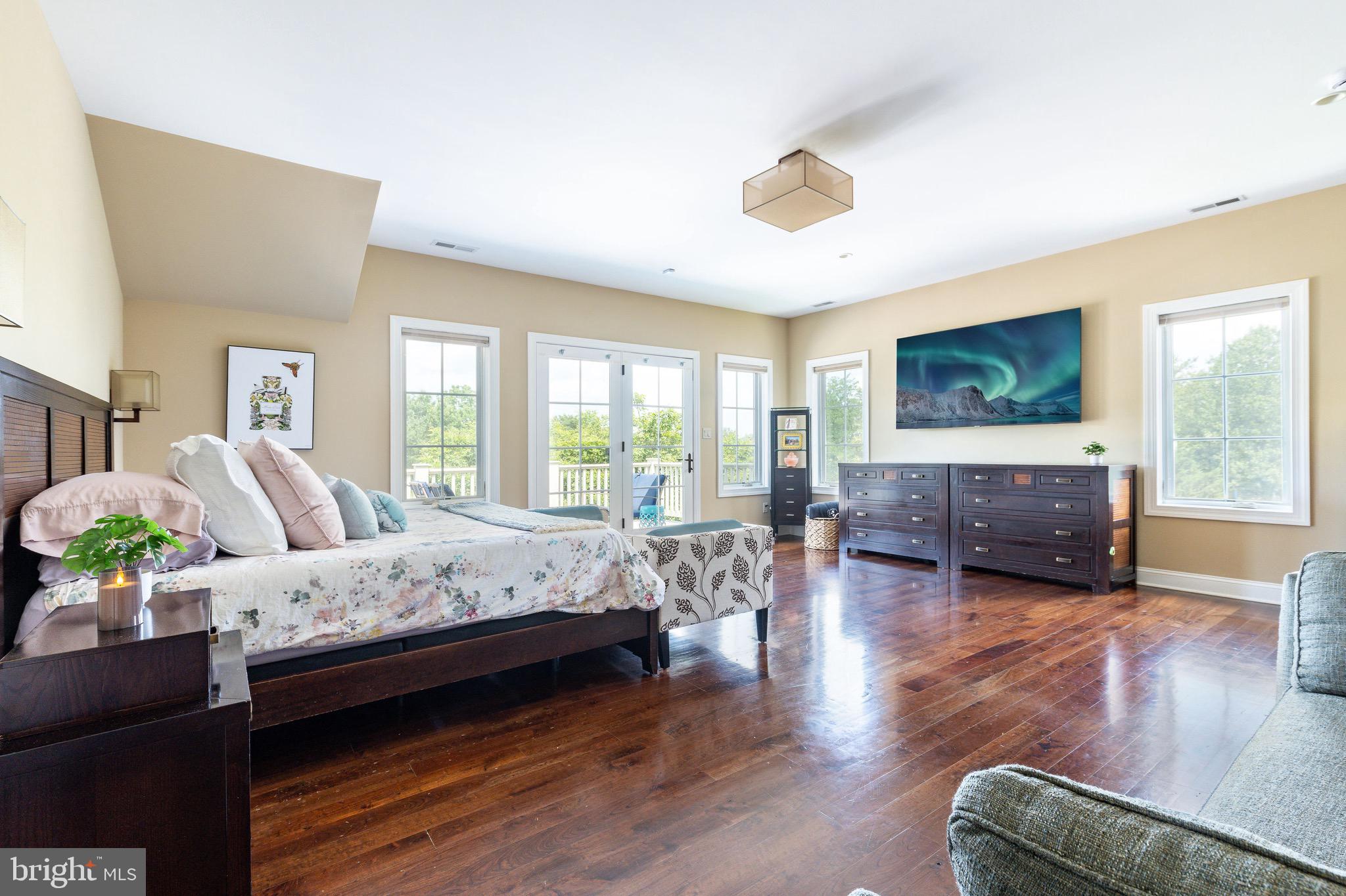 3 Stonebridge Crossing Road Newtown, PA 18940 - Photo 25 of 77 Primary Suite