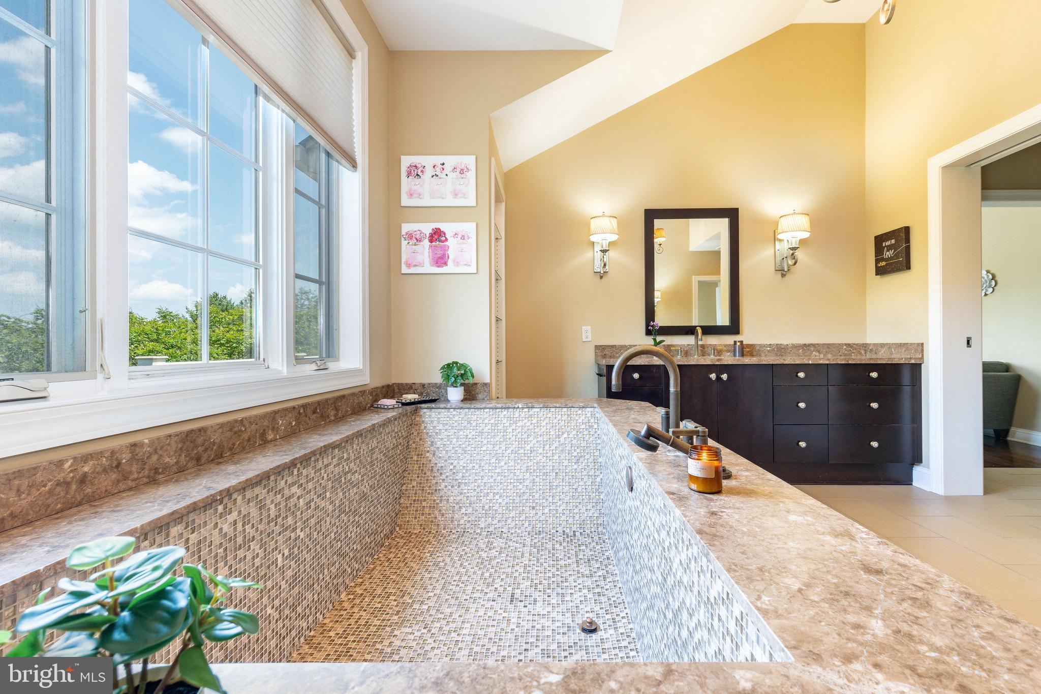 3 Stonebridge Crossing Road Newtown, PA 18940 - Photo 28 of 77 Primary Bathroom