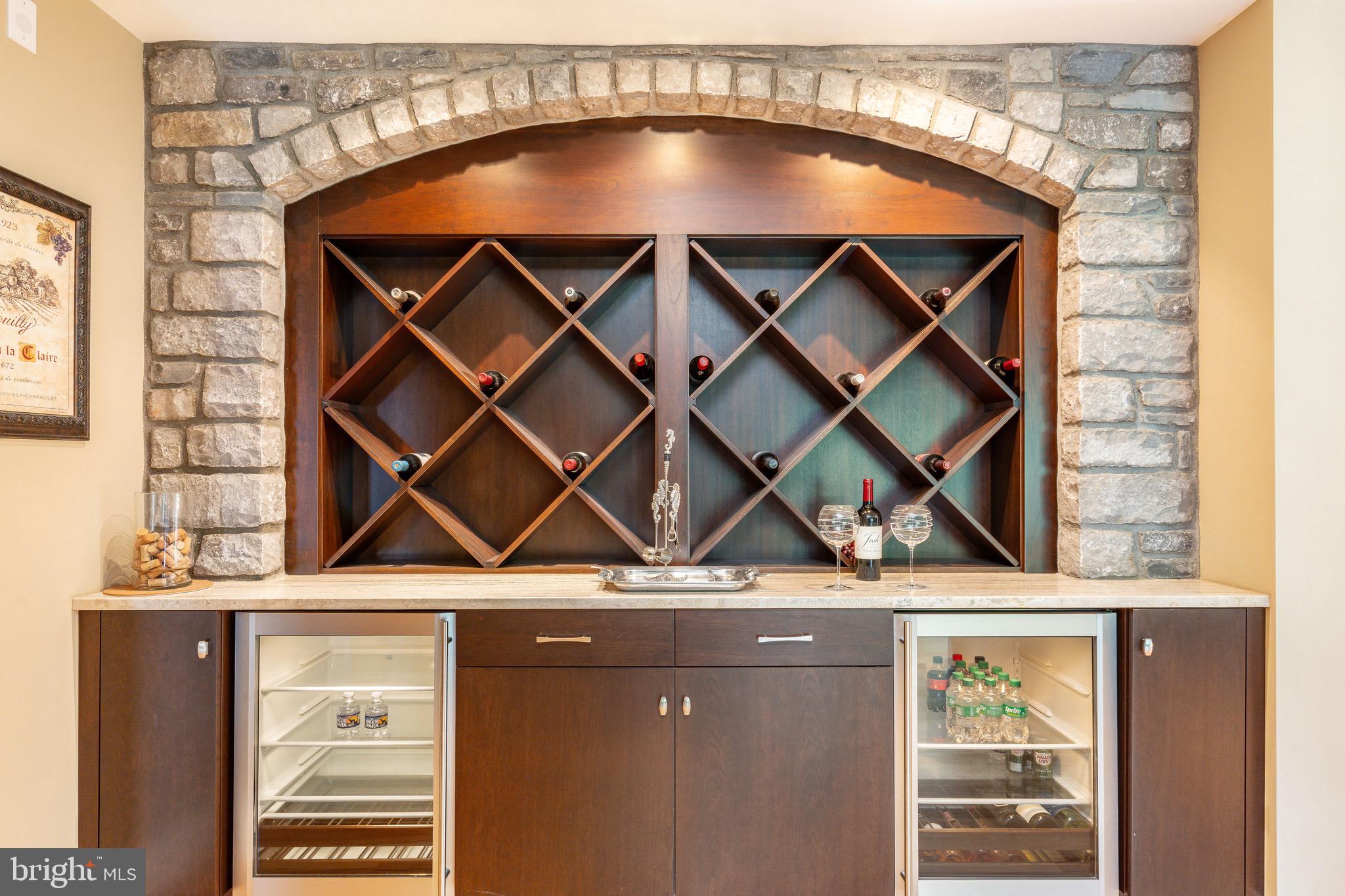 3 Stonebridge Crossing Road Newtown, PA 18940 - Photo 41 of 77 Wet Bar