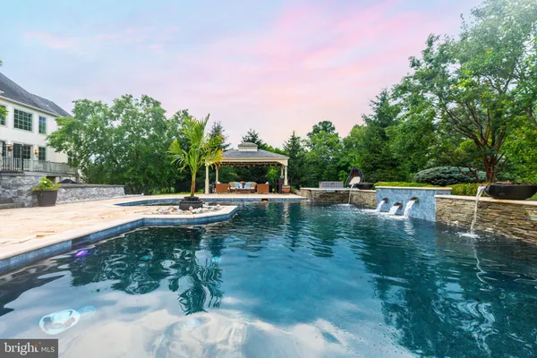 $5,390,000 | 3 Stonebridge Crossing Road, Newtown, PA 18940