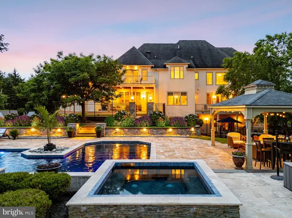$5,390,000 | 3 Stonebridge Crossing Road, Newtown, PA 18940