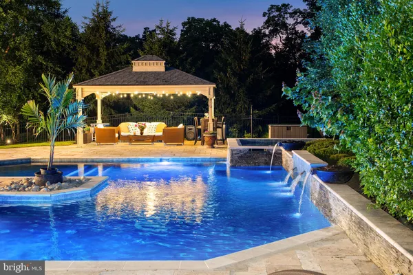 $5,390,000 | 3 Stonebridge Crossing Road, Newtown, PA 18940