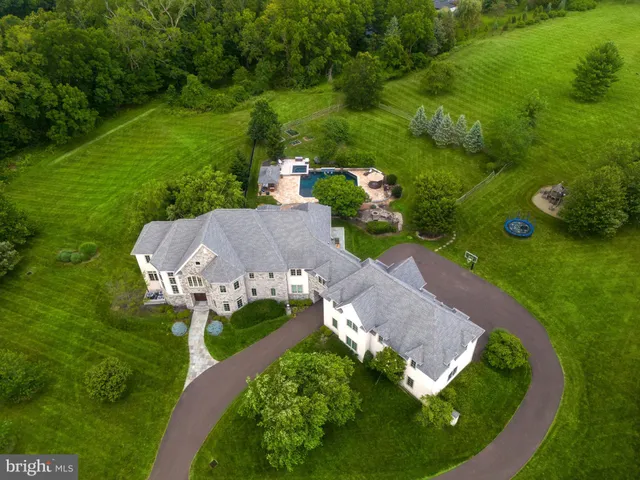 $5,690,000 | 3 Stonebridge Crossing Road, Newtown, PA 18940
