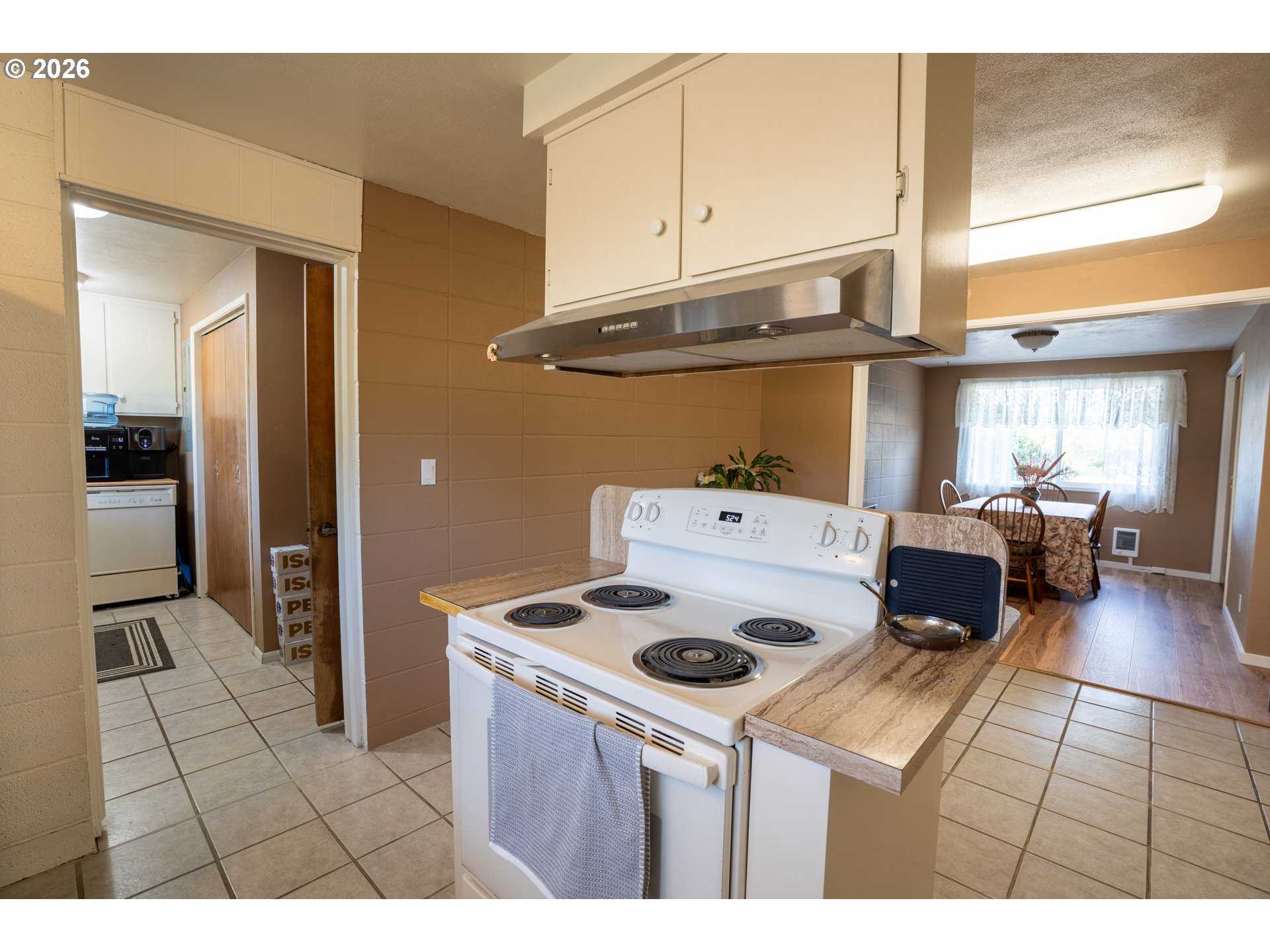 87554 Miller Road Veneta, OR 97487 - Photo 14 of 48