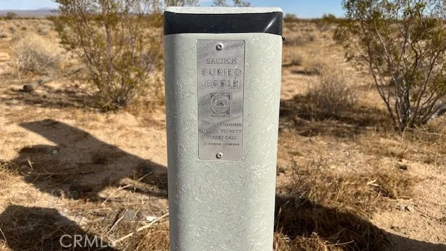 0 Neualia Edwards, CA 93523 - Photo 4 of 8 a view of a bathroom shower