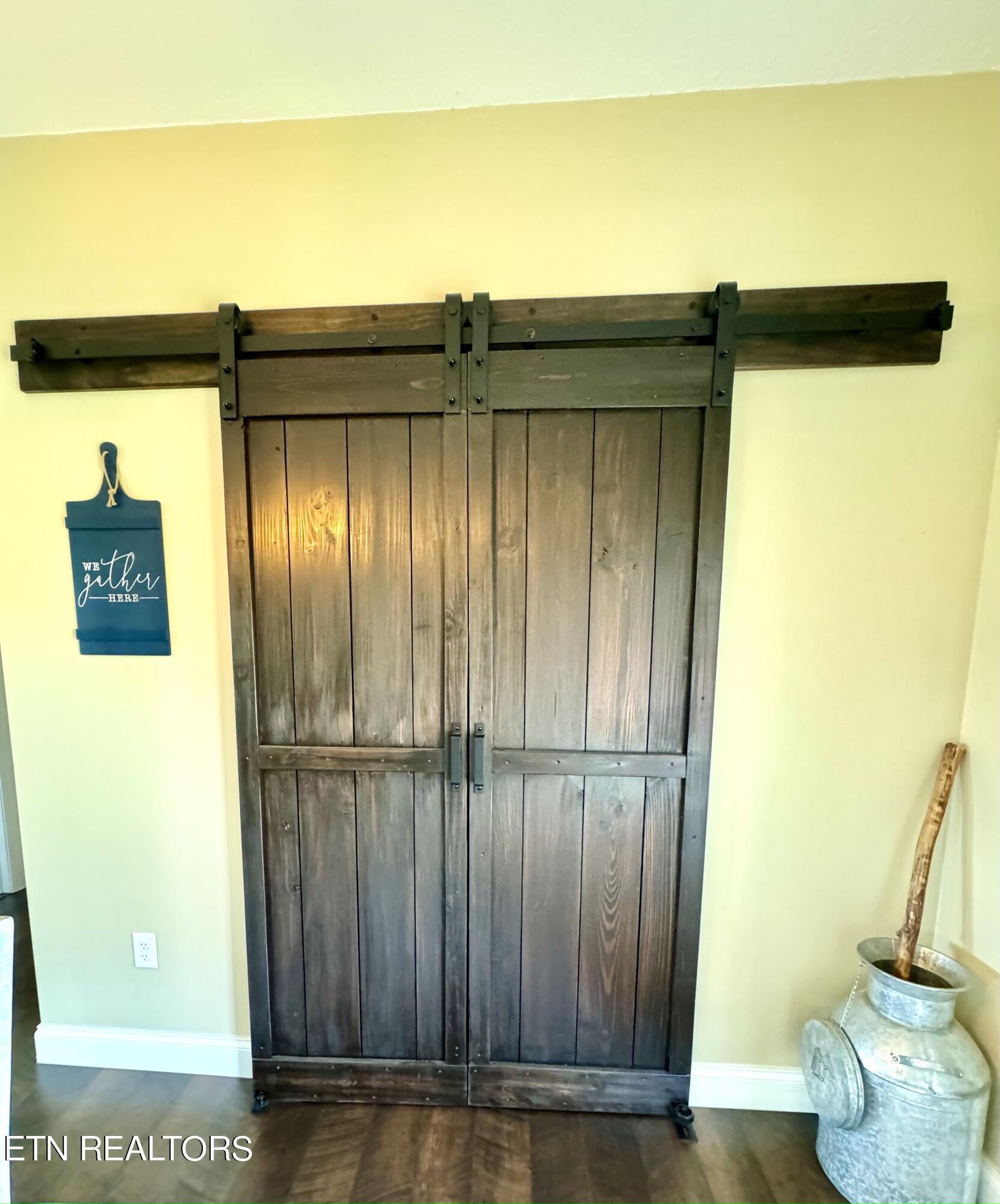 2236 Chestnut Hill Road Dandridge, TN 37725 - Photo 30 of 60 Custom Barn Doors