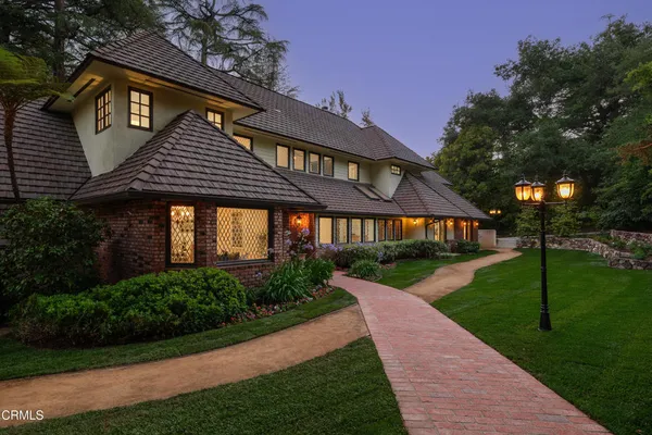 $5,499,000 | 1720 Earlmont Avenue, La Canada Flintridge, CA 91011