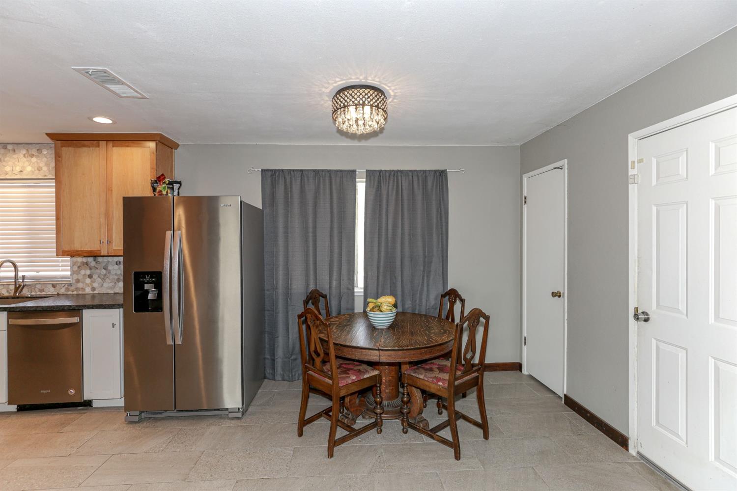 37250 Ave 17 Madera, CA 93636 - Photo 22 of 55