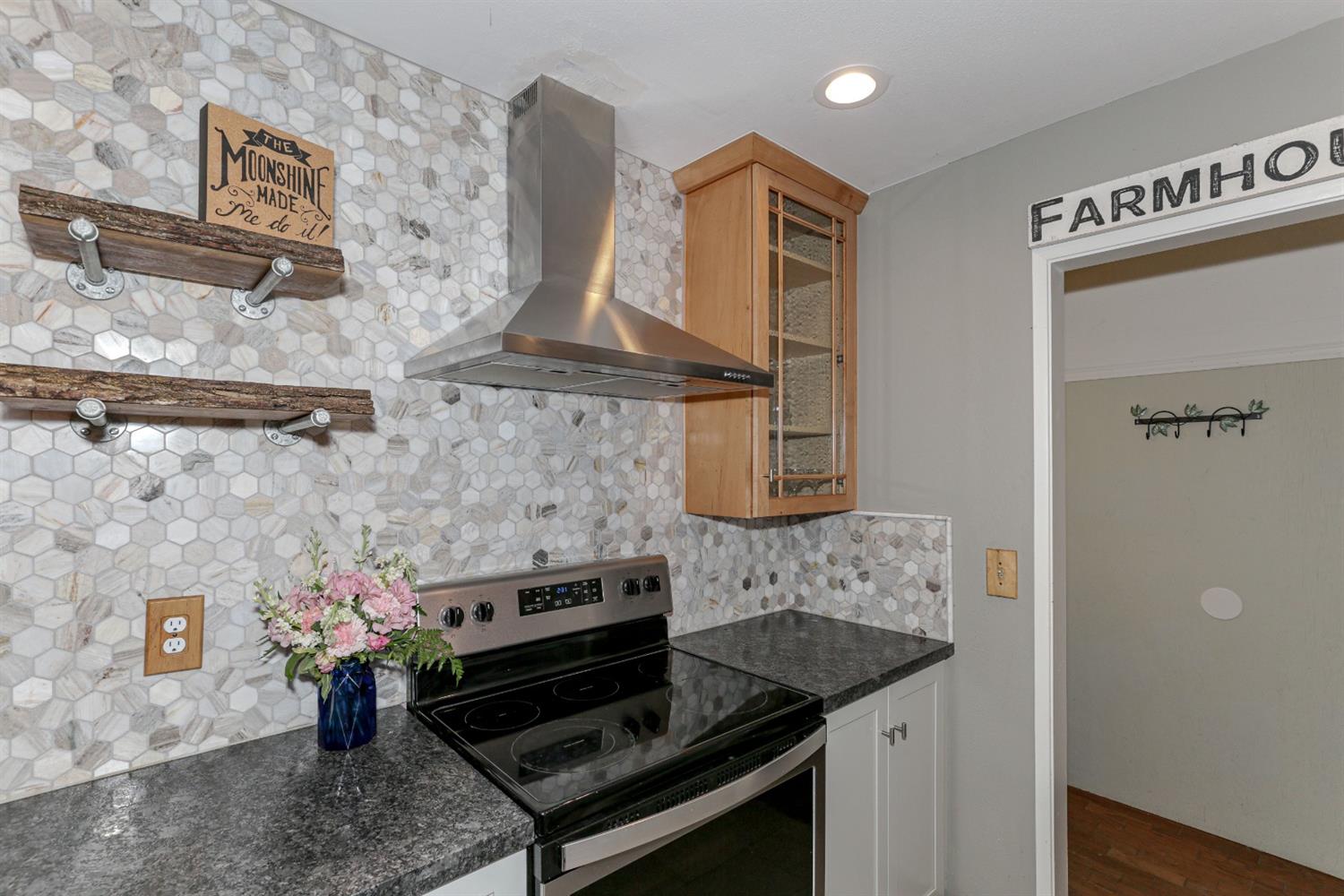 37250 Ave 17 Madera, CA 93636 - Photo 24 of 55