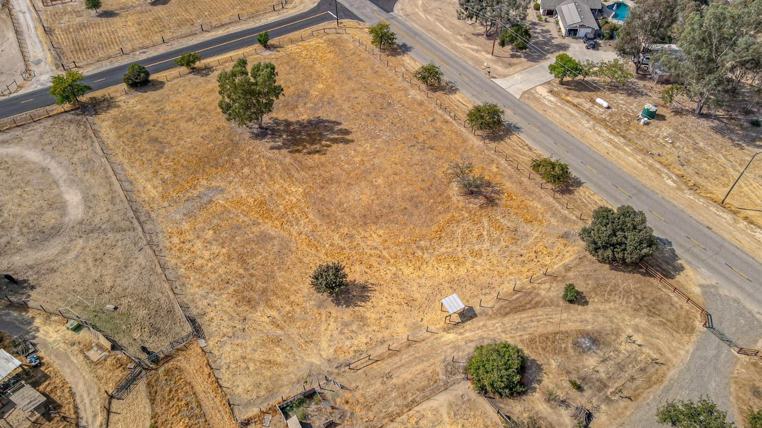 37250 Ave 17 Madera, CA 93636 - Photo 8 of 55