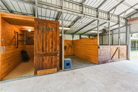 $484,900 | 13758 Highway 23, Belle Chasse, LA 70037