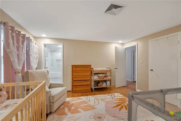 $524,900 | 27 Lynacres Boulevard, De Witt, NY 13066