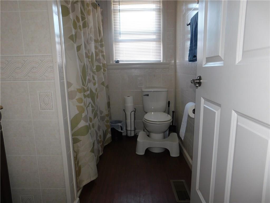 1110 West Banta Road Indianapolis, IN 46217 - Photo 12 of 21 Gallery Image 12