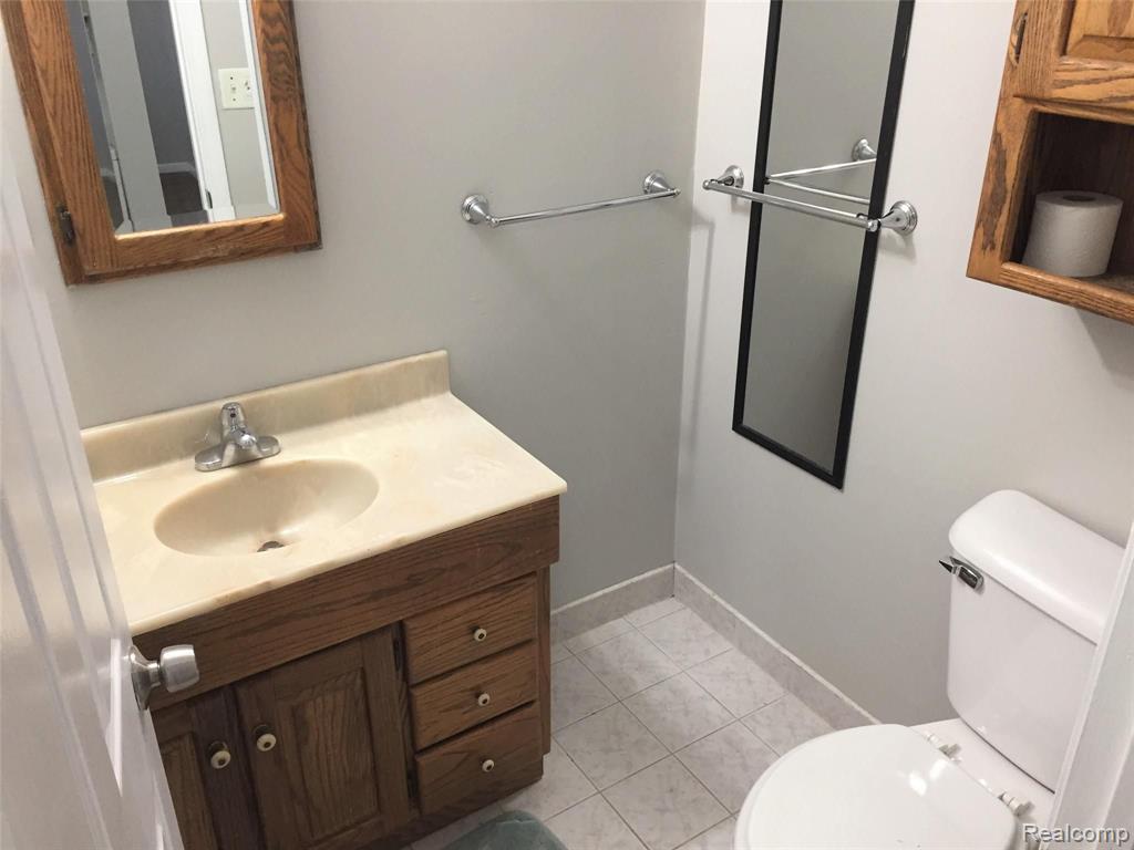 13681 Toepfer Road Warren, MI 48089 - Photo 6 of 13