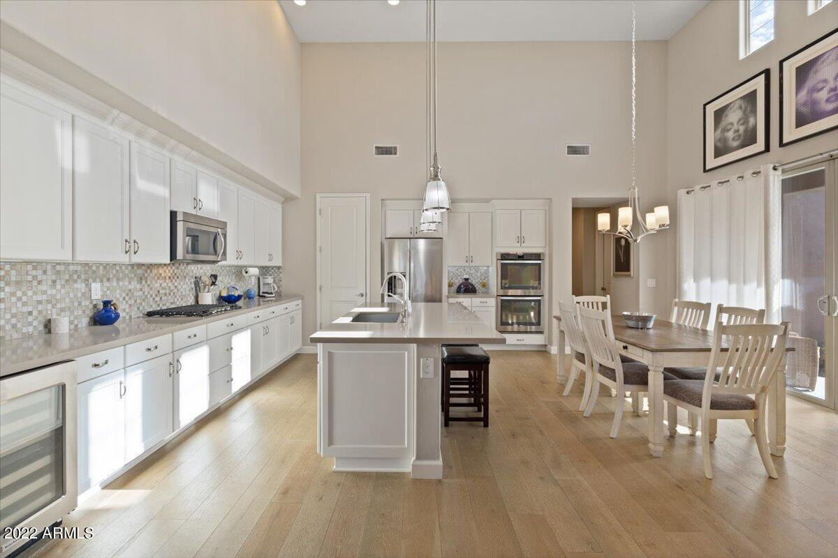 10082 East Bell Road Scottsdale, AZ 85260 - Photo 3 of 25 Photo #3