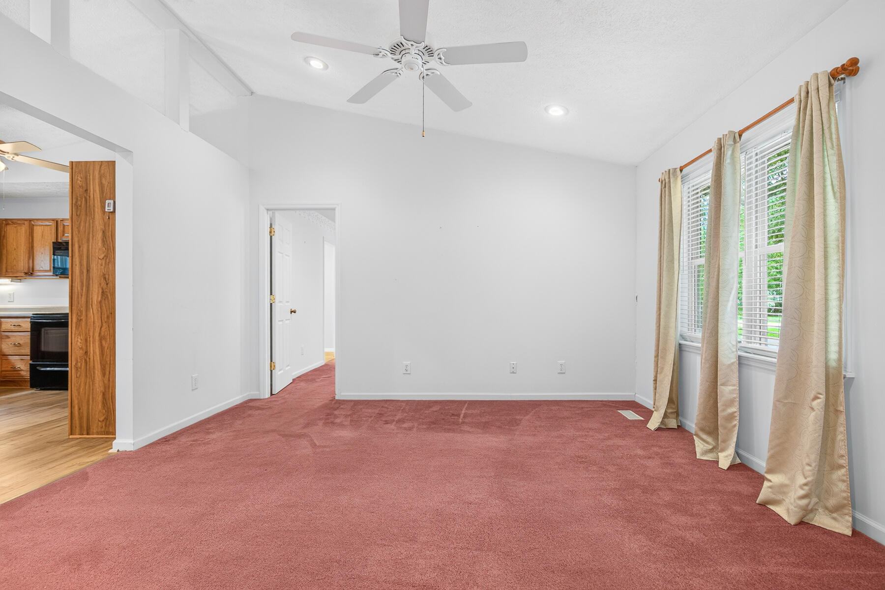 1104 Longpoint Road Cross, SC 29436 - Photo 15 of 81 MD-28