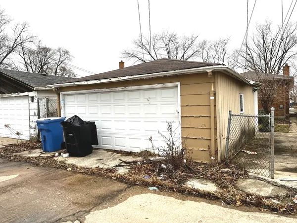 $155,000 | 11549 South Laflin Street, Chicago, IL 60643