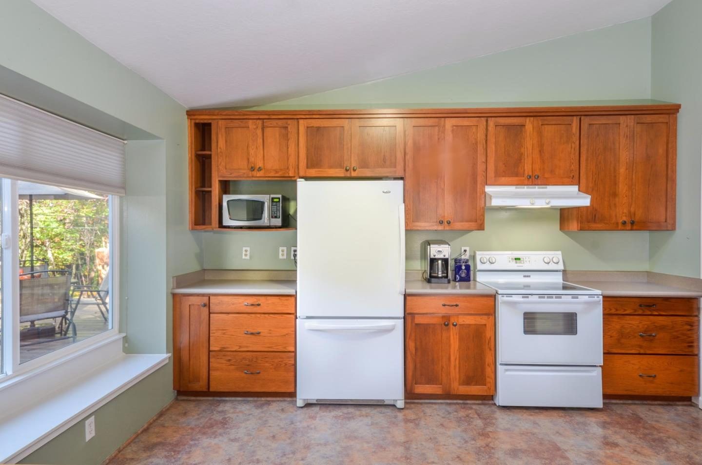 520 Nelson Road Scotts Valley, CA 95066 - Photo 3 of 20 Gallery Image 3