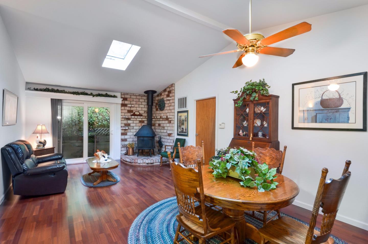520 Nelson Road Scotts Valley, CA 95066 - Photo 6 of 20 Gallery Image 6