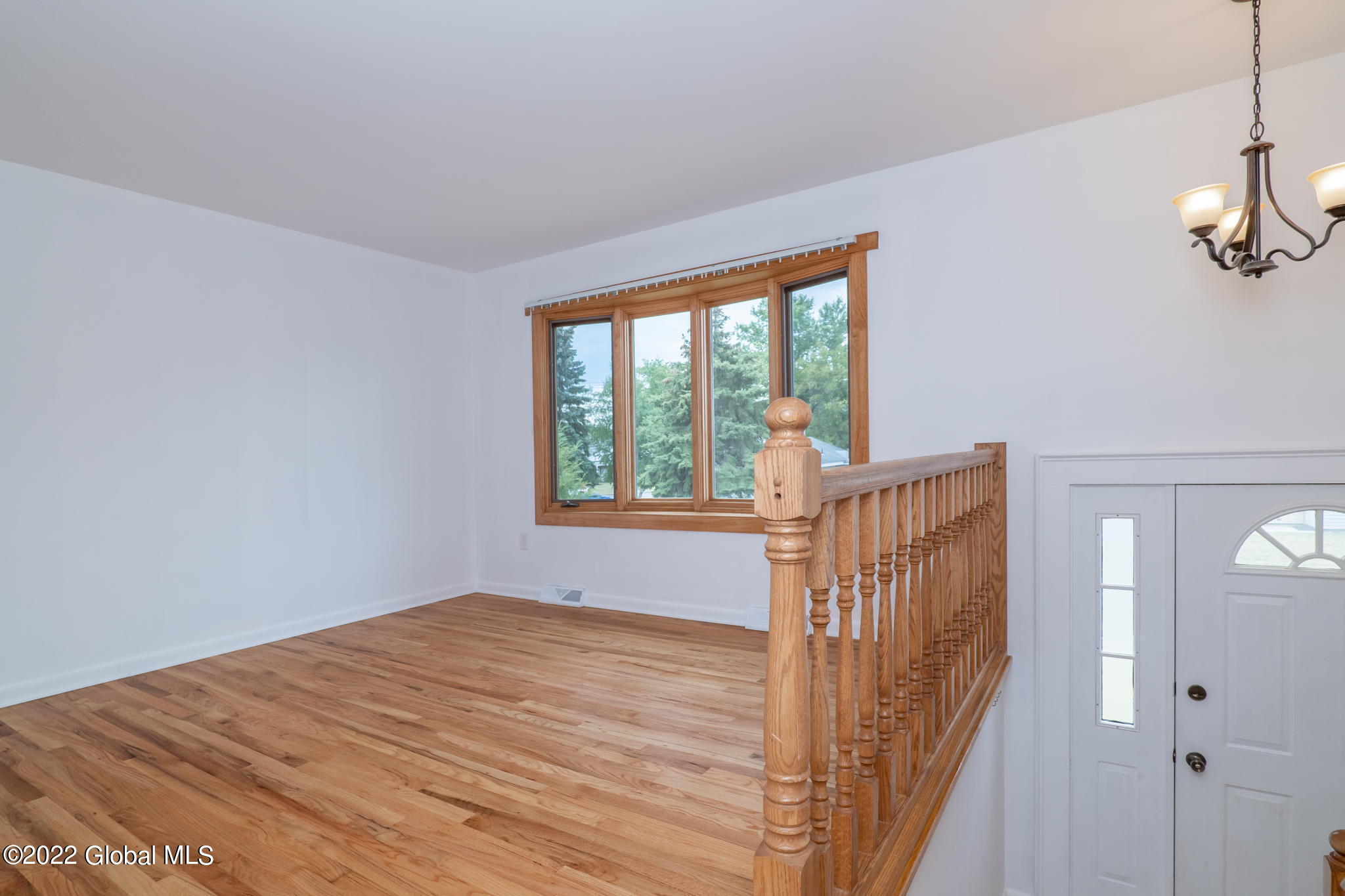 5 Whitney Road Colonie, NY 12110 - Photo 7 of 40 7-web-or-mls-5WhitneyRd-7