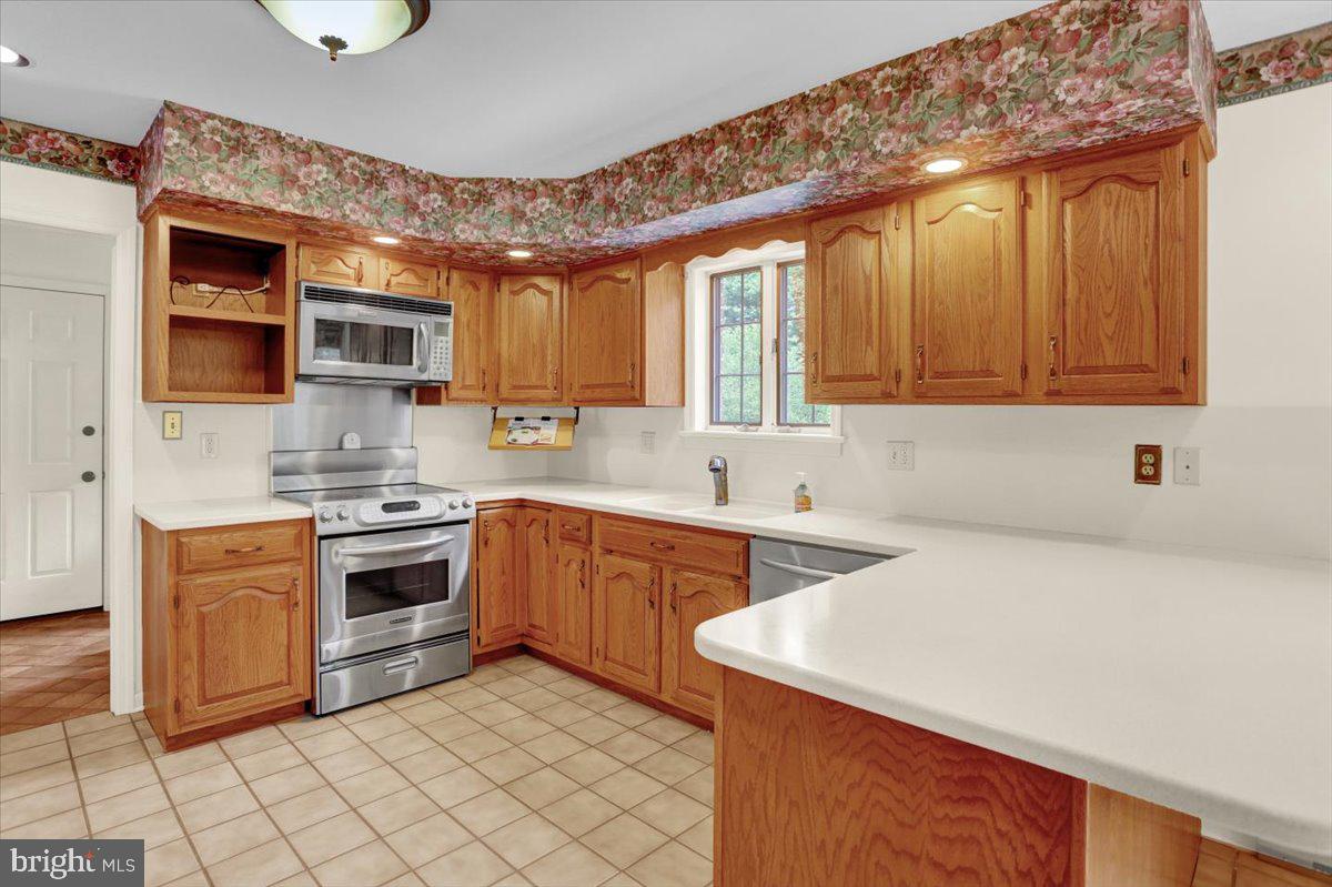 900 Scholl Road Pottstown, PA 19465 - Photo 32 of 64 Gallery Image 32