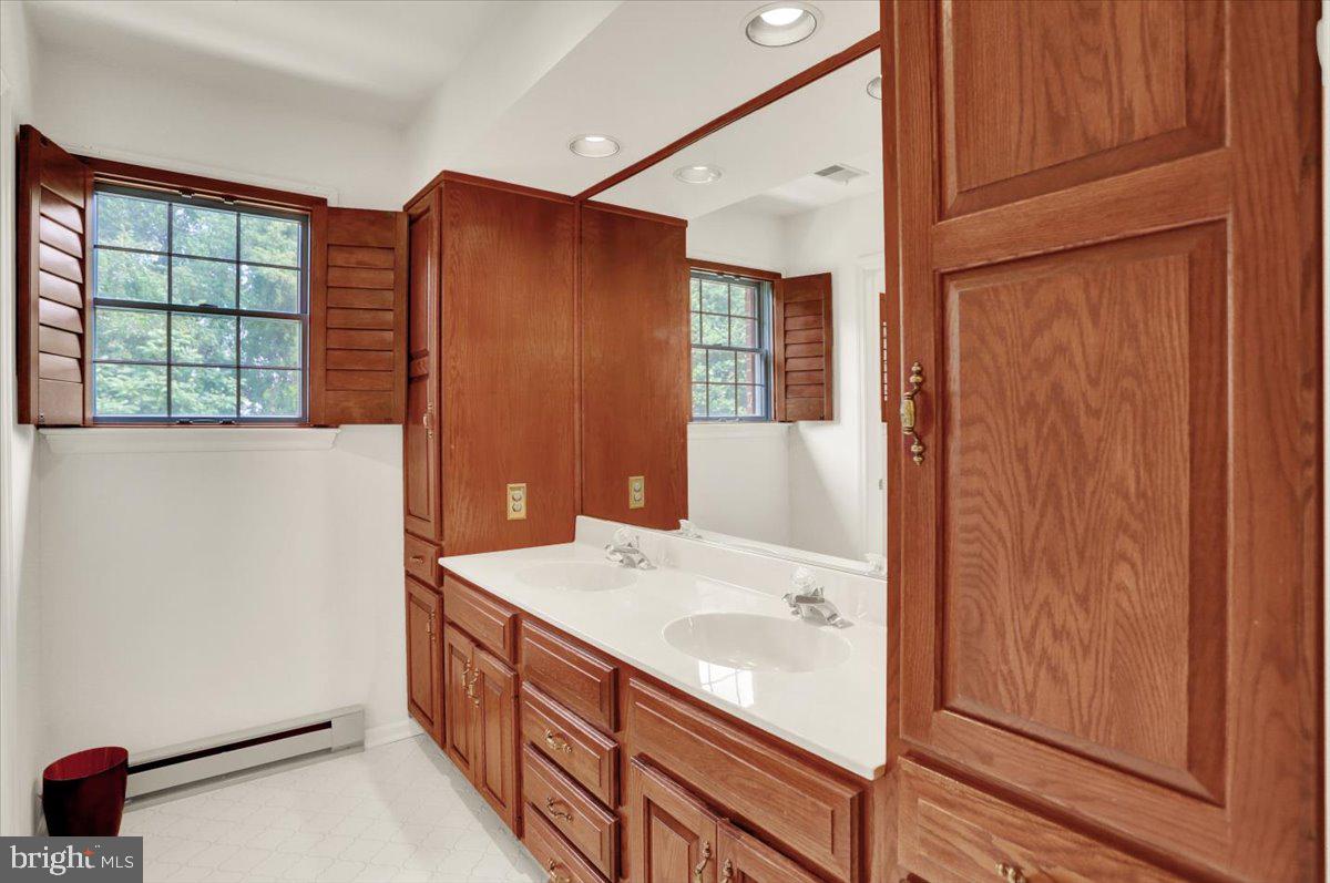 900 Scholl Road Pottstown, PA 19465 - Photo 41 of 64 Gallery Image 41