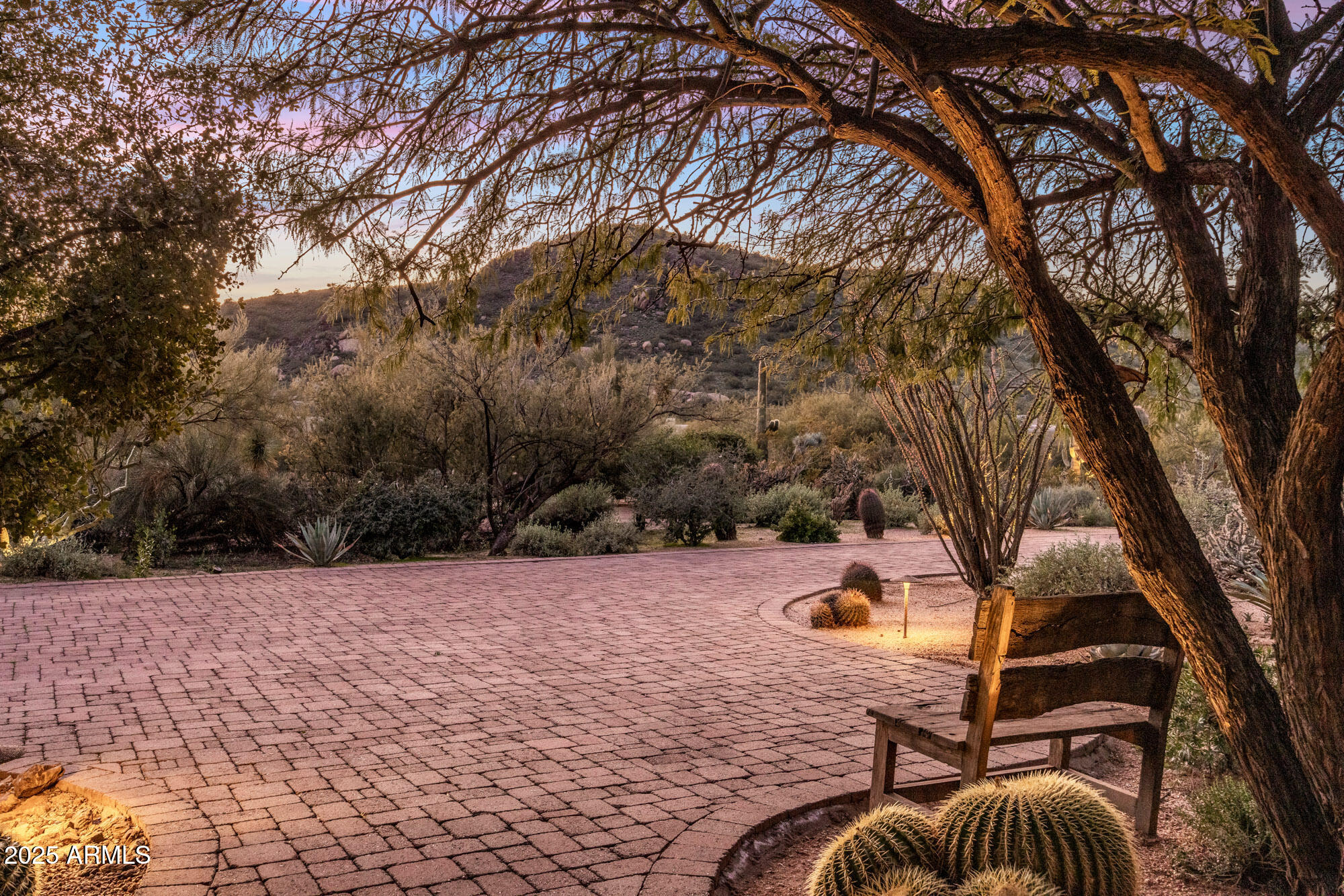 8300 East Dixileta Drive, Unit 211 Scottsdale, AZ 85266 - Photo 17 of 35