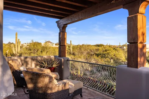 $2,500,000 | 8300 East Dixileta Drive, Unit 211, Scottsdale, AZ 85266