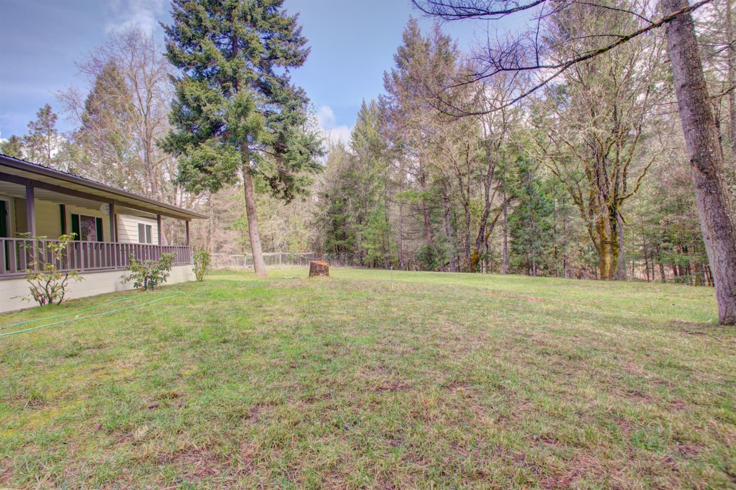 2751 Russell Road Grants Pass, OR 97526 - Photo 25 of 35 Additional Photo