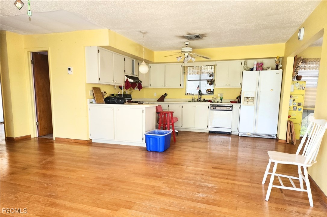 8069 Judge Bean Road Bokeelia, FL 33922 - Photo 27 of 31