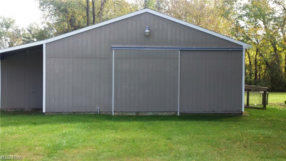 5563 Taylor Road Barberton, OH 44203 - Photo 18 of 29 Gallery Image 18