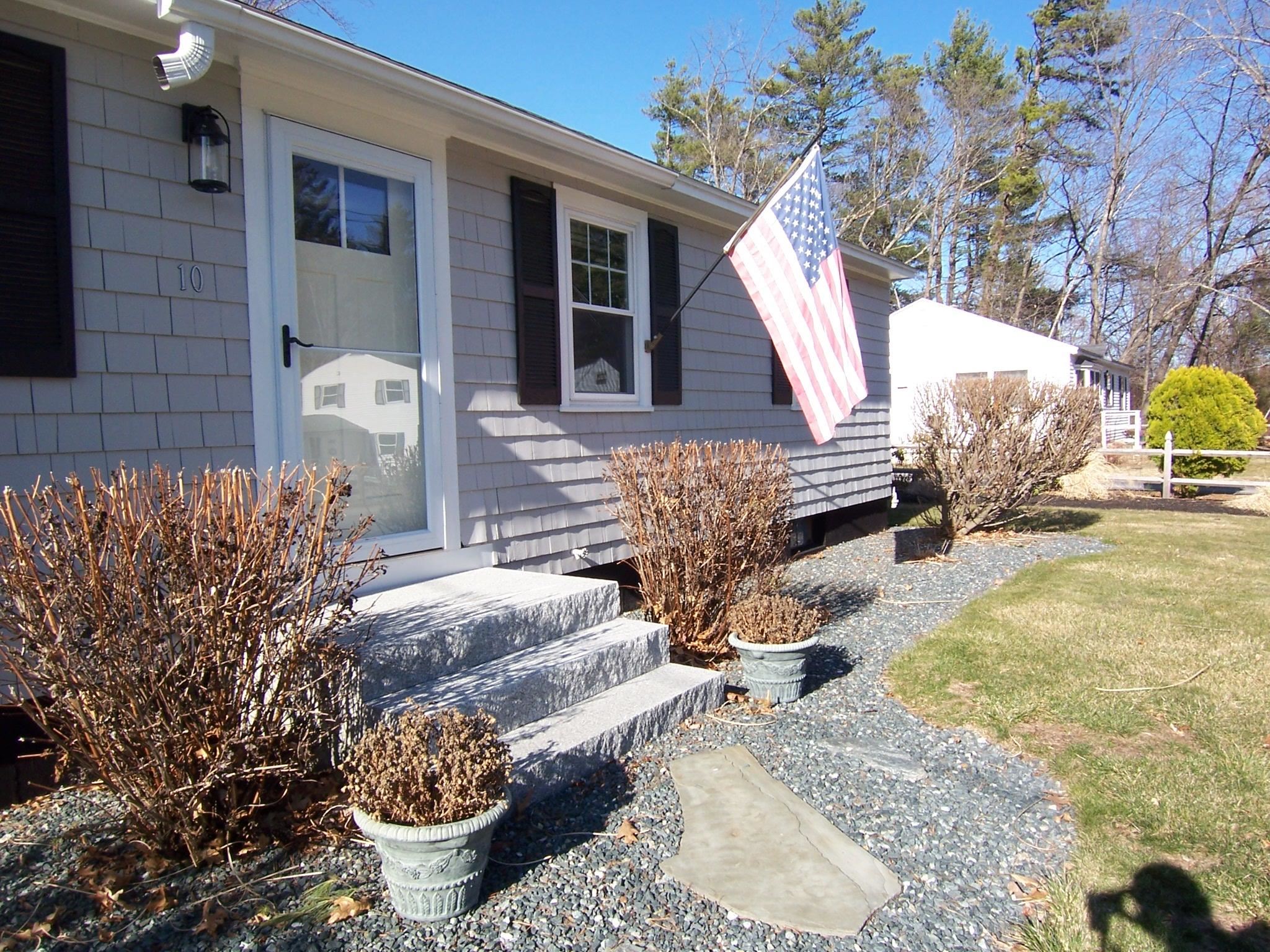 10 Dover Street Concord, NH 03301 - Photo 3 of 30