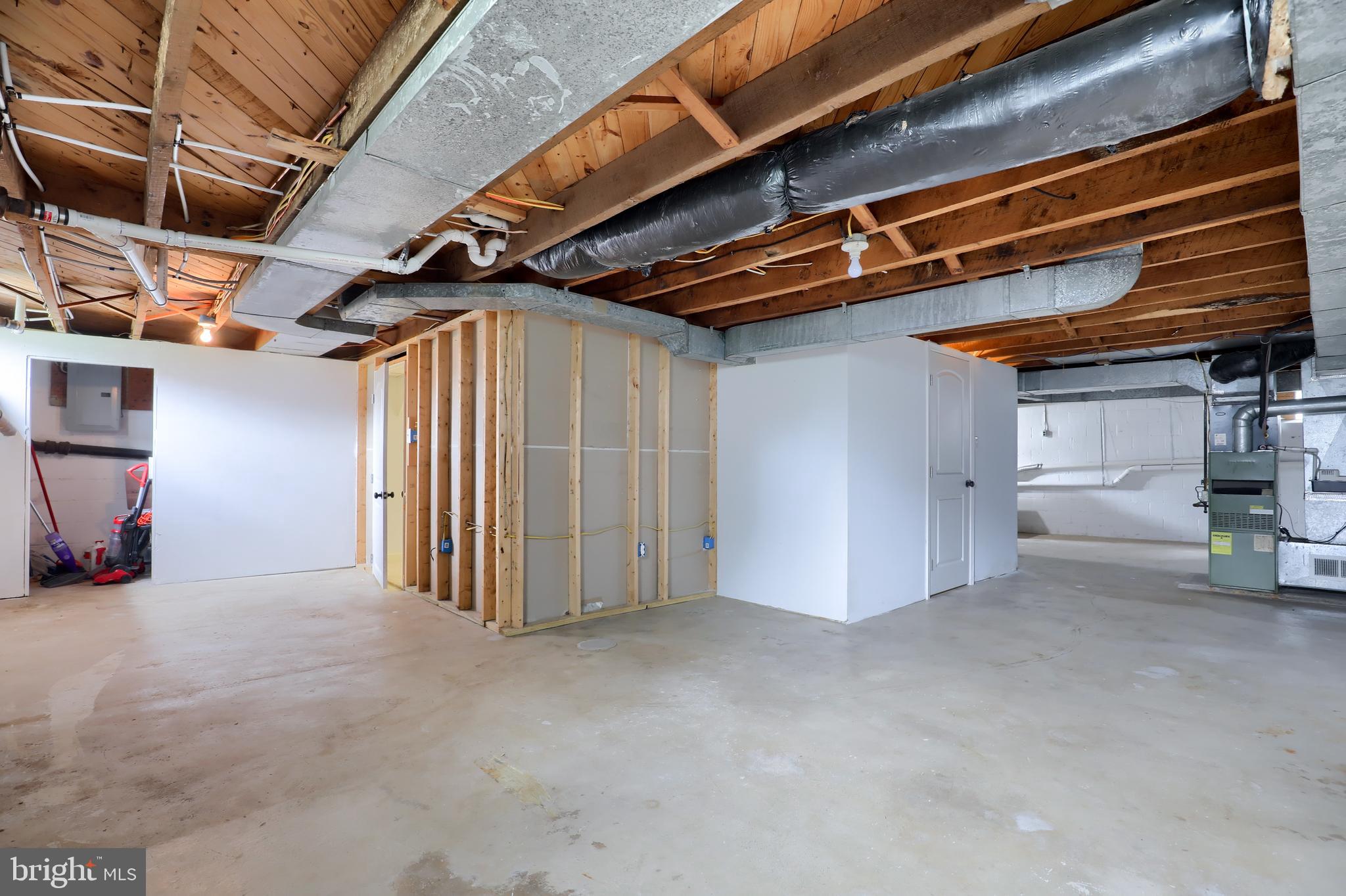 201 Diller Road Hanover, PA 17331 - Photo 28 of 35 Gallery Image 28