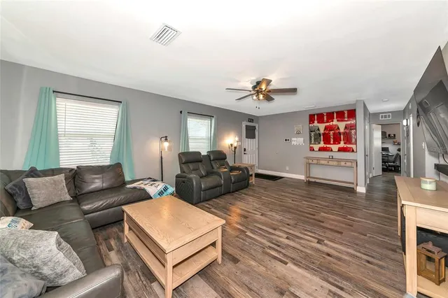 $477,900 | 6511 Georgia Avenue, Bradenton, FL 34207