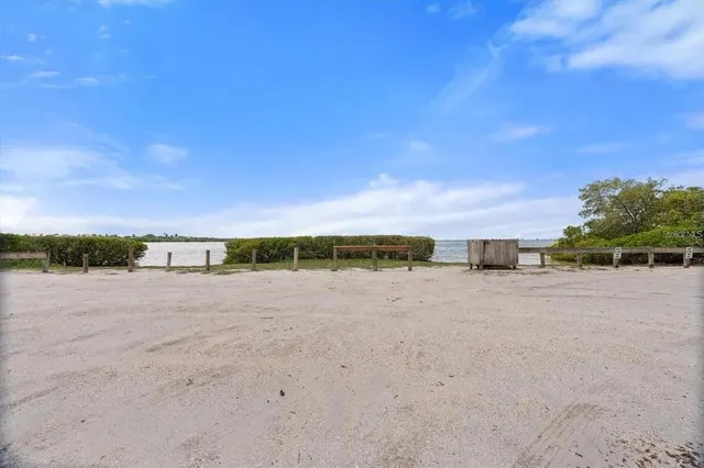 $477,900 | 6511 Georgia Avenue, Bradenton, FL 34207