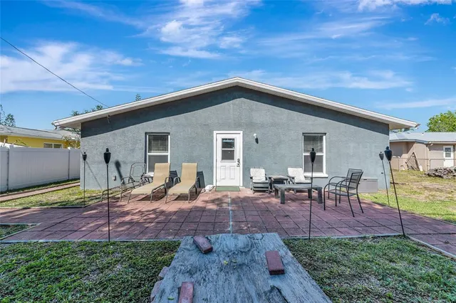$477,900 | 6511 Georgia Avenue, Bradenton, FL 34207