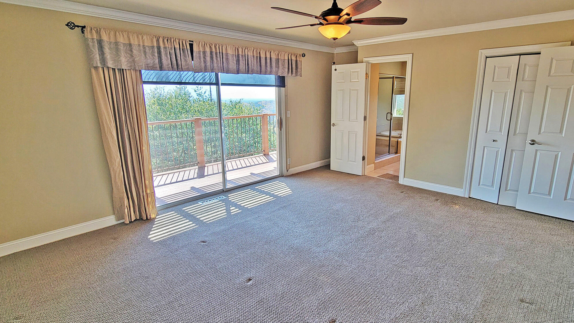 15723 Highland Point Way Redding, CA 96001 - Photo 17 of 40 bed1b