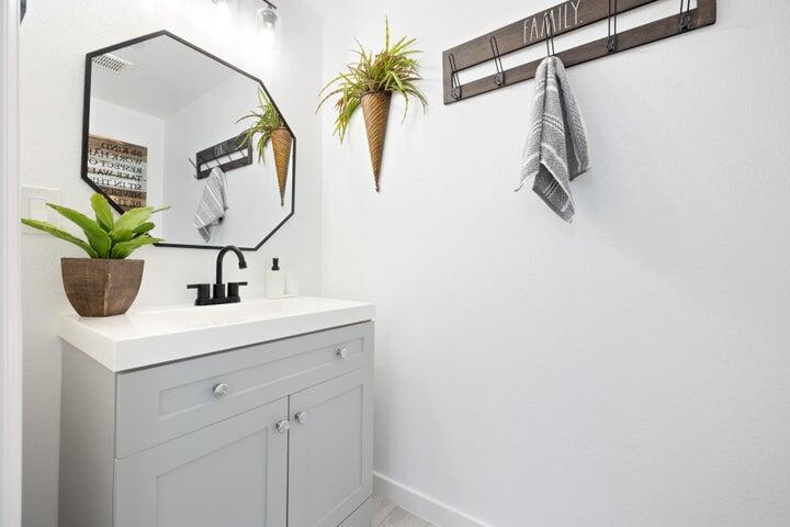69450 Amboy Road Twentynine Palms, CA 92277 - Photo 24 of 46 a bathroom with a sink and a mirror