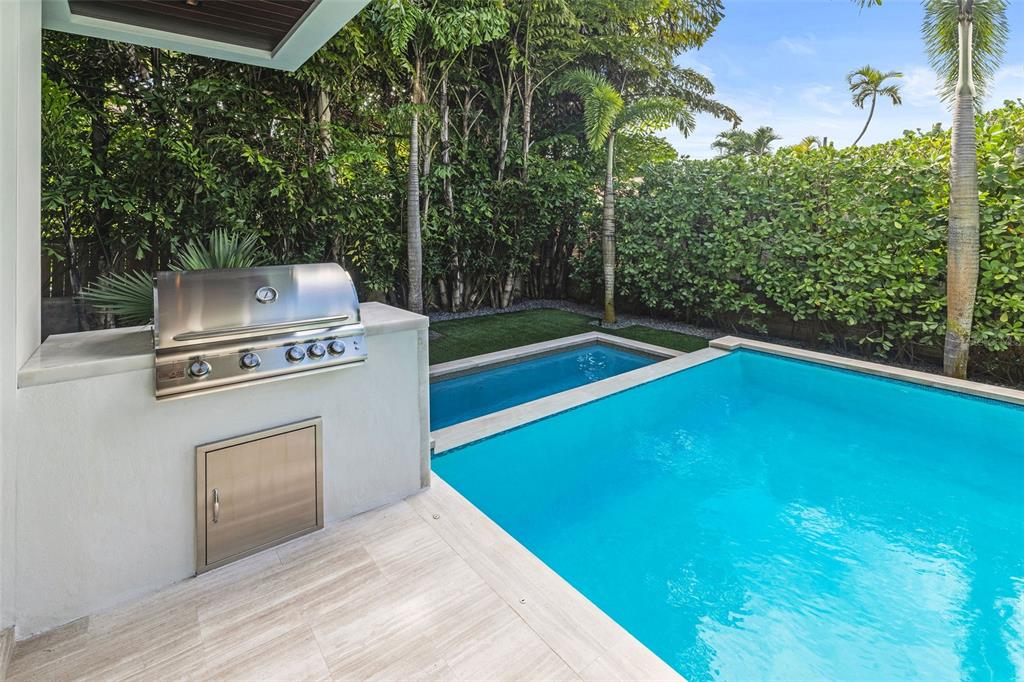 4433 North Bay Road Miami Beach, FL 33140 - Photo 16 of 67