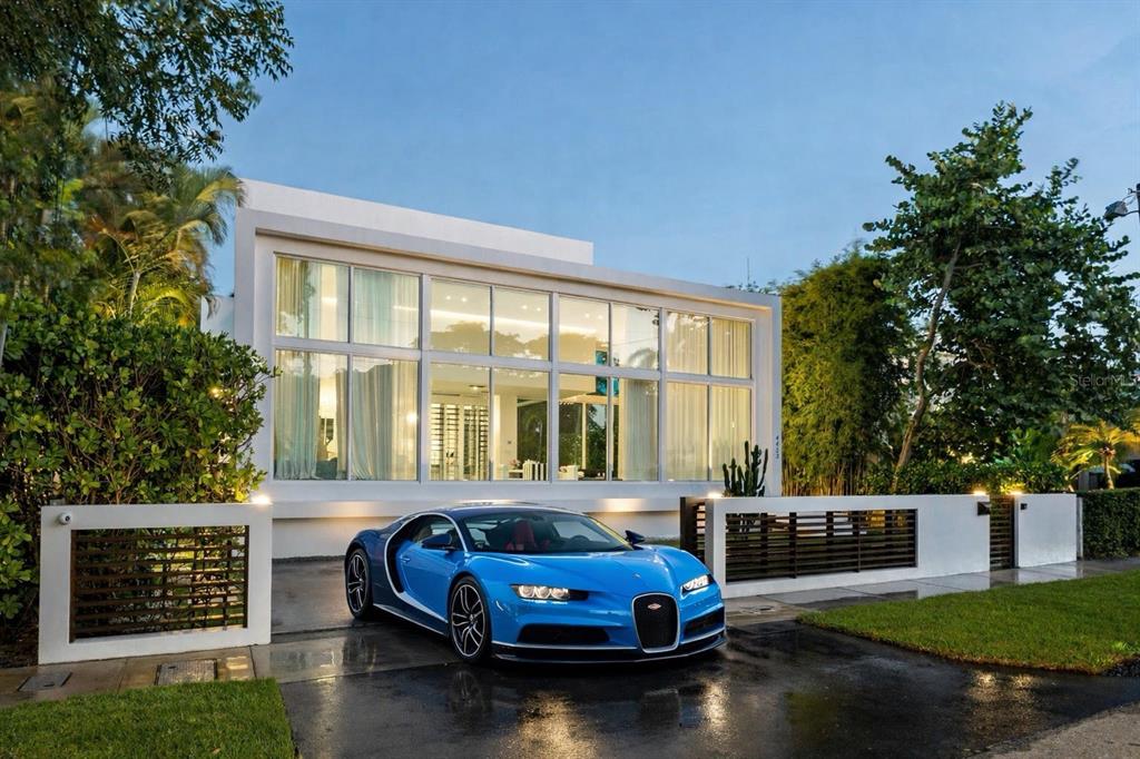 4433 North Bay Road Miami Beach, FL 33140 - Photo 2 of 67