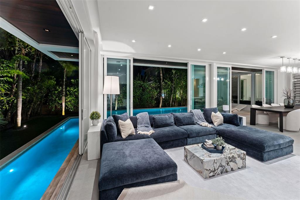 4433 North Bay Road Miami Beach, FL 33140 - Photo 36 of 67