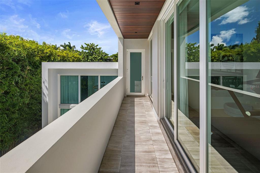 4433 North Bay Road Miami Beach, FL 33140 - Photo 48 of 67