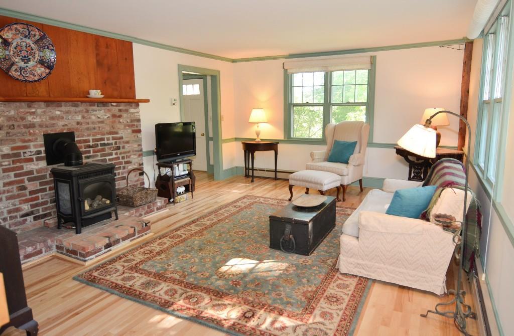 193 Range Road Cumberland Center, ME 04021 - Photo 4 of 35 Photo
