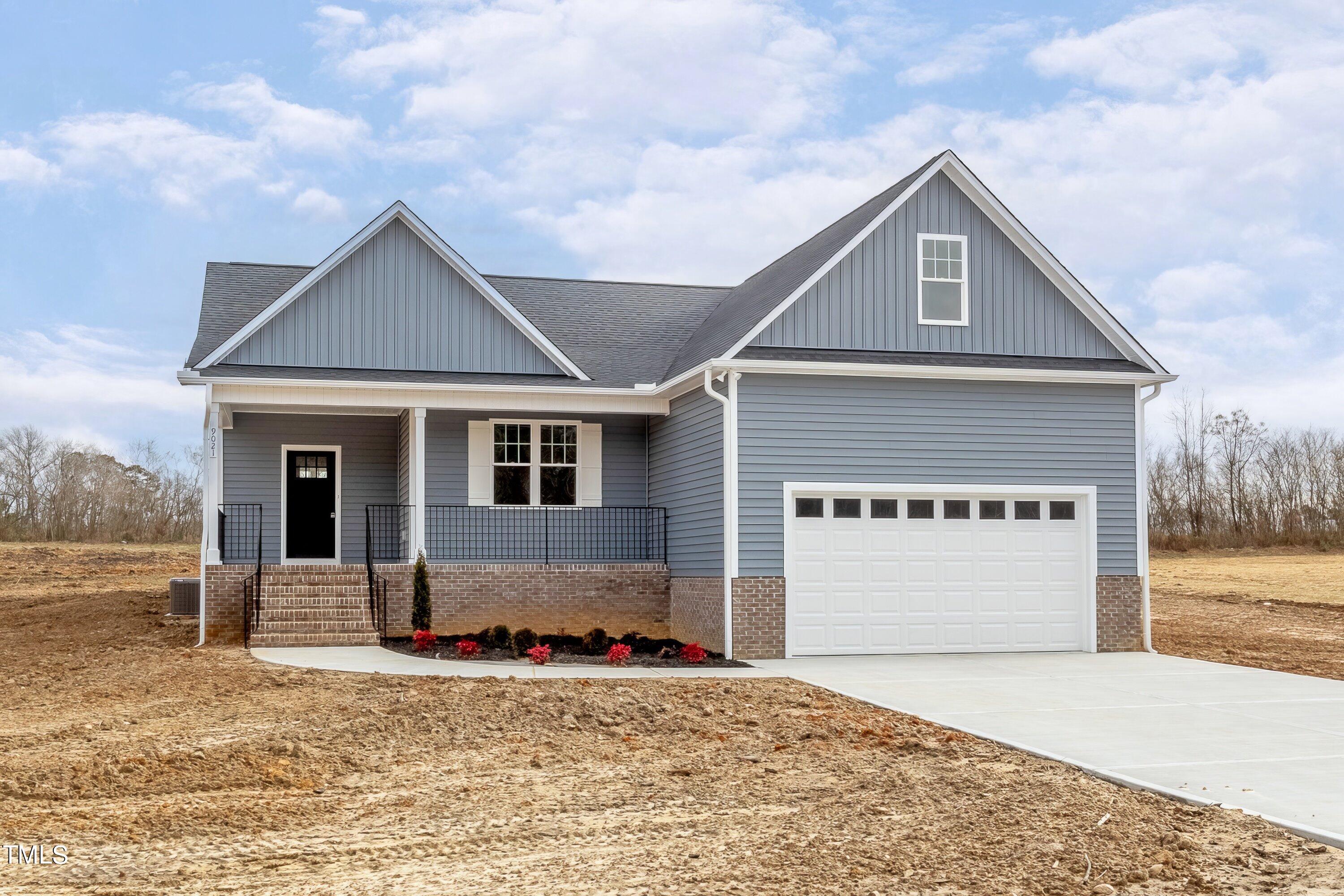 03-9021-Fox-Trot-Exterior-11a