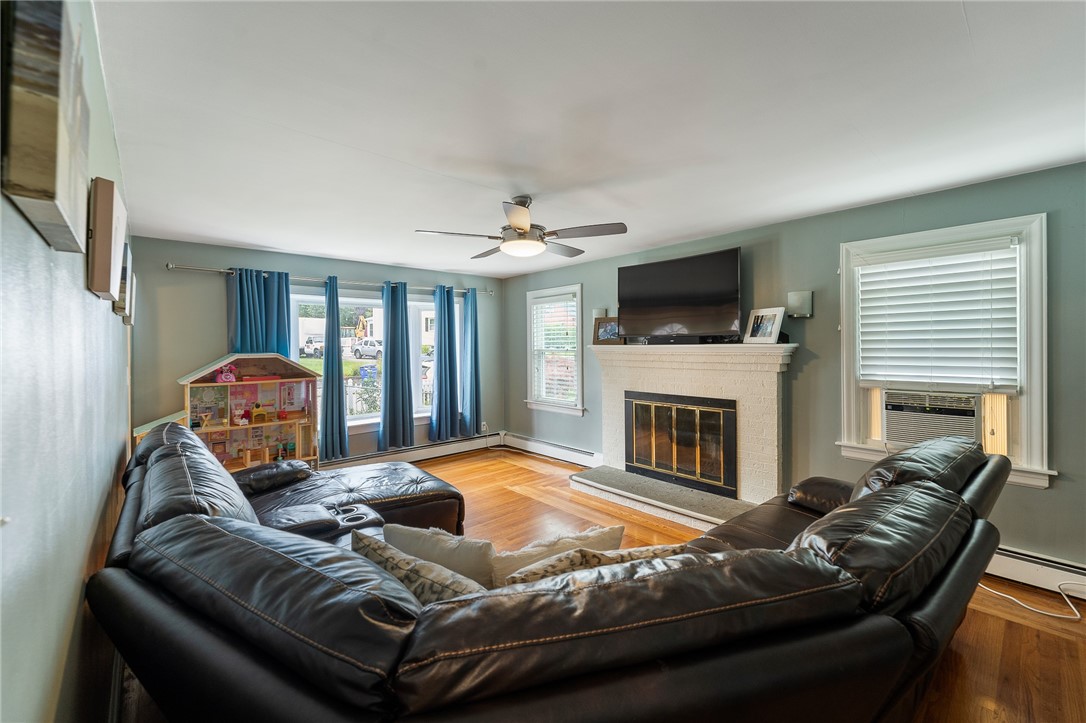 104 Oneida Street Pawtucket, RI 02860 - Photo 18 of 50 Gallery Image 18