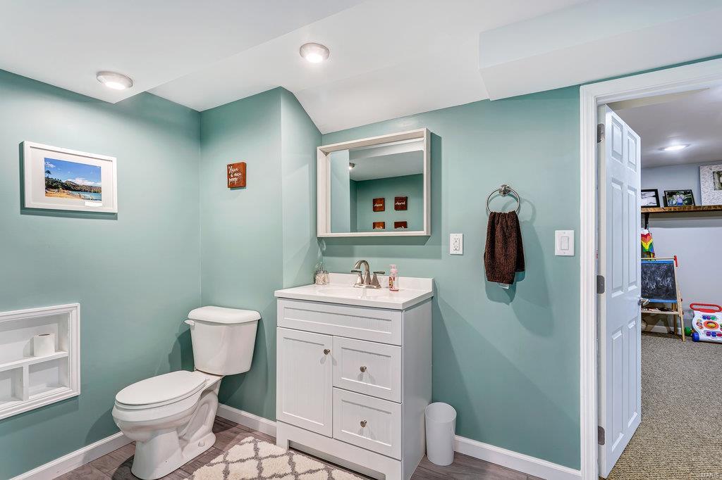 1270 Bridle Road St. Louis, MO 63119 - Photo 28 of 39 Gallery Image 28