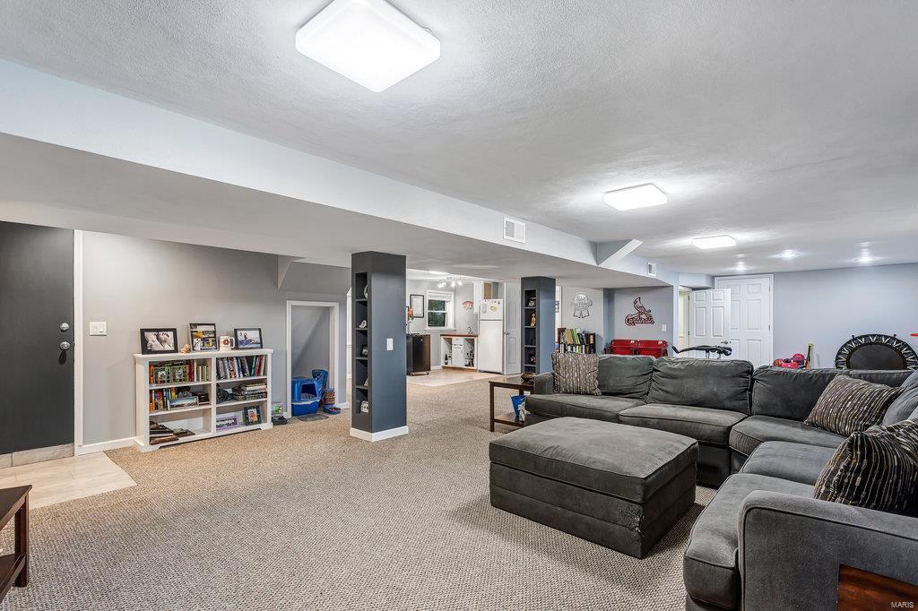 1270 Bridle Road St. Louis, MO 63119 - Photo 30 of 39 Gallery Image 30