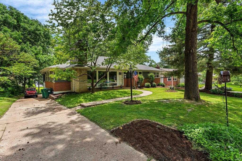 1270 Bridle Road St. Louis, MO 63119 - Photo 38 of 39 Gallery Image 38