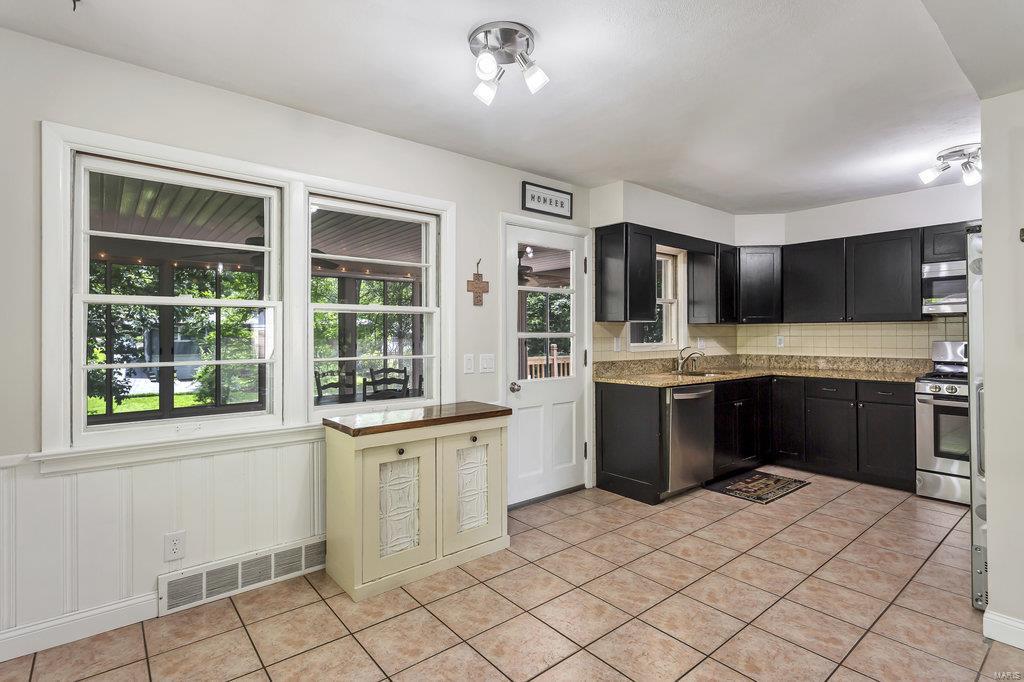 1270 Bridle Road St. Louis, MO 63119 - Photo 7 of 39 Gallery Image 7