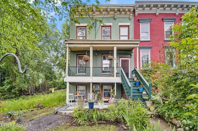 $197,000 | 15 Wilbur Street, Albany, NY 12202